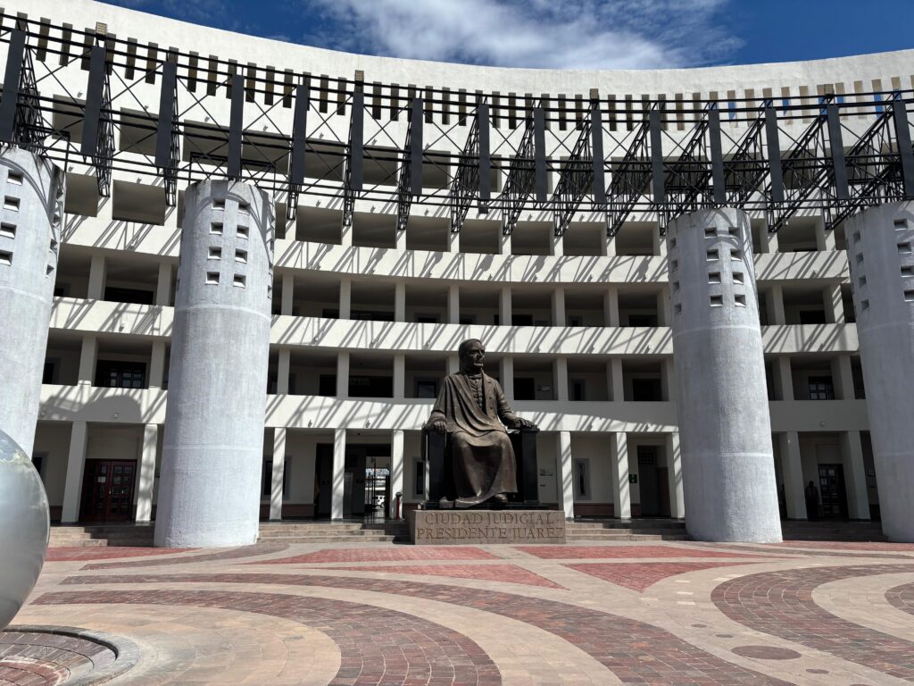 75a25b64-7ff1-4b0f-b943-e1881282b67e-1024x768 Jubilaciones generan “cuello de botella” en el STJE mientras crece la demanda judicial