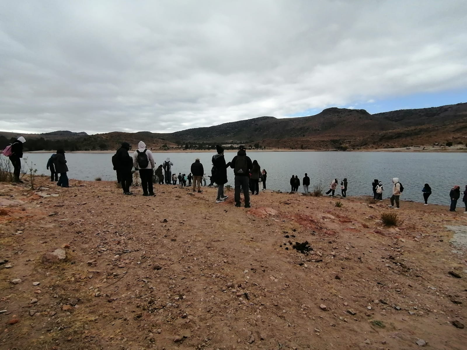 Estudiantes de la UASLP realizan análisis del territorio y hábitat de la Sierra de San Miguelito
