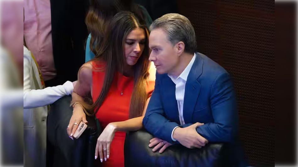 Manuel Velasco “destapa” a Ruth González como candidata para el 2027